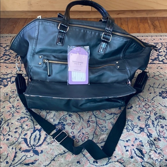 Victoria’s Secret Travel Bag - Picture 1 of 8